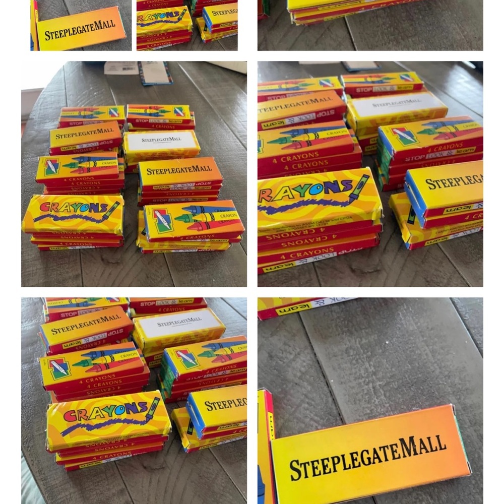 Crayons 🖍️ 40 mini boxes of crayons NEW